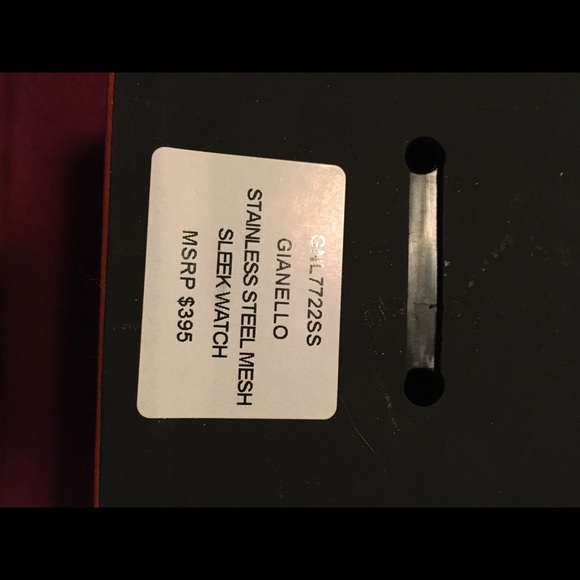 Watch - Picture 4 of 4